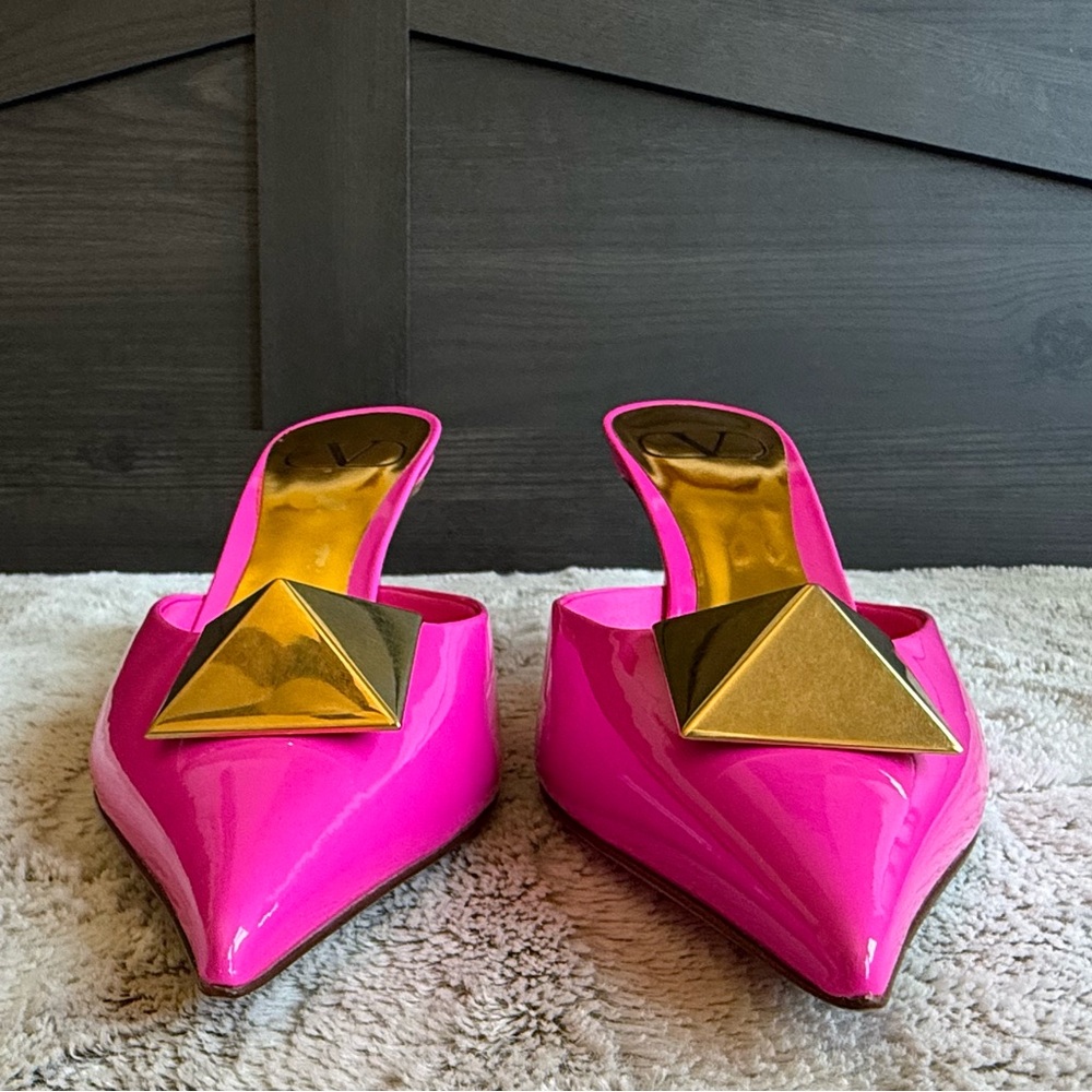 VALENTINO GARAVA Valentino One Stud 70
Patent Mule In Pink Size 36.5 - Picture 7 of 16